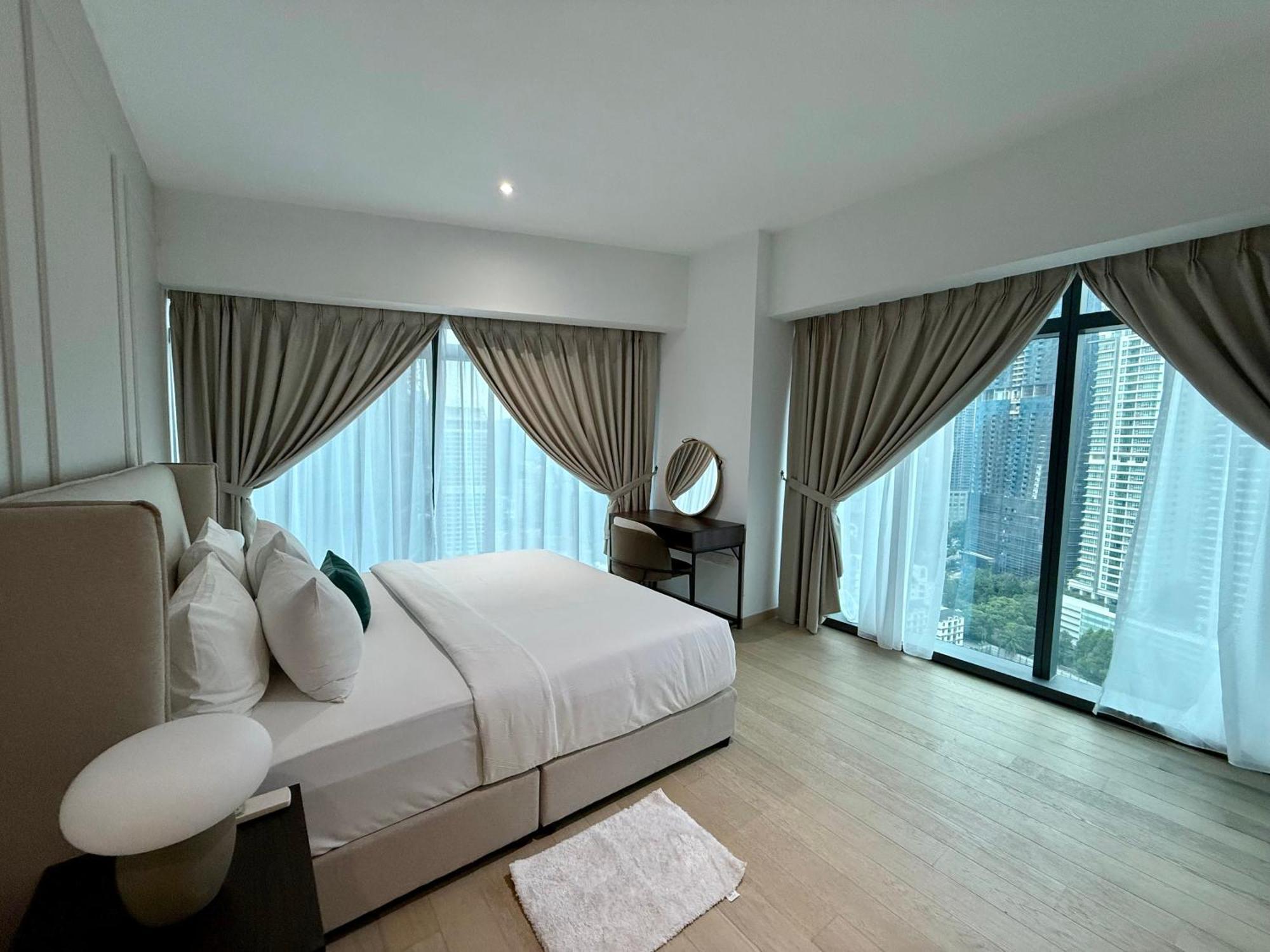 Eaton Residence Klcc Kuala Lumpur Exterior photo