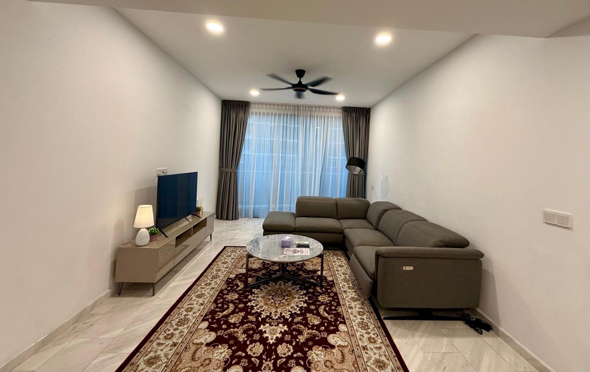 Eaton Residence Klcc Kuala Lumpur Exterior photo